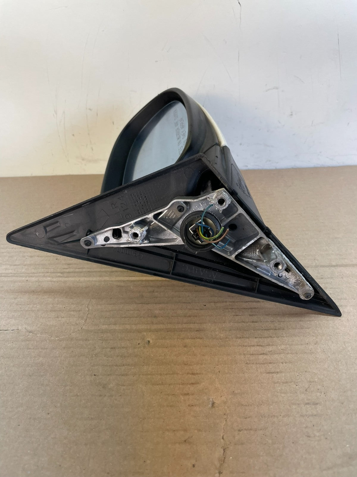 2009 to 2011 BMW 328i 335i Right Passenger Side View Door Mirror AG9919 DW4