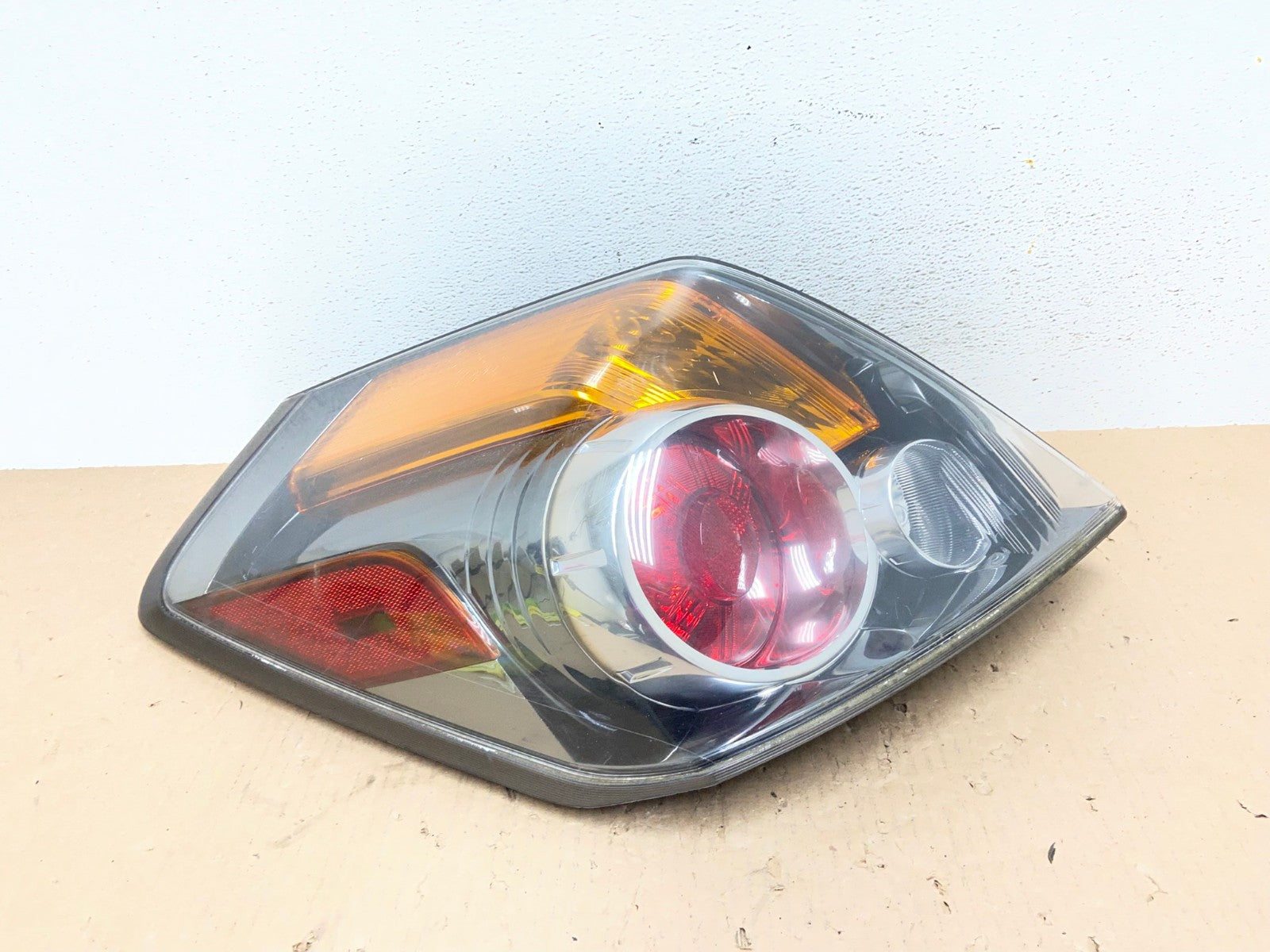 2007 to 2012 Nissan Altima Left Driver Lh Side Tail Light AE8814 LK0
