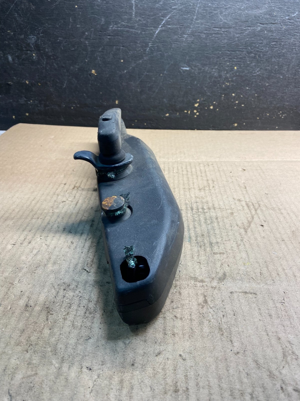 2003 to 2008 Pontiac Vibe Rear Wiper Windshield Motor OEM z4929 DG3