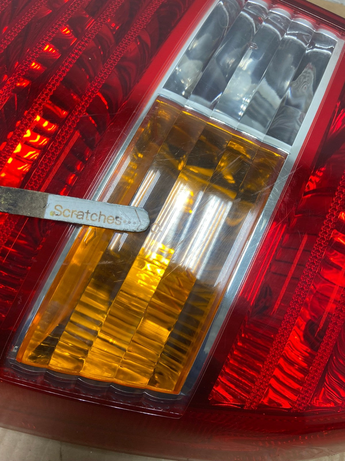 2005 to 2007 Kia Sportage Right Passenger Side RH Side Tail Light AI5706 LK3
