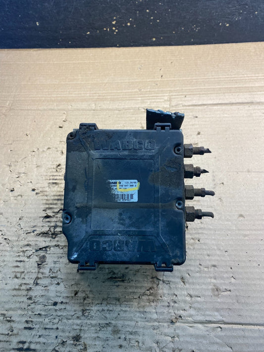 Wabco ABS Pump Hydraulic W/ Module P/N 4460470002 aa32330