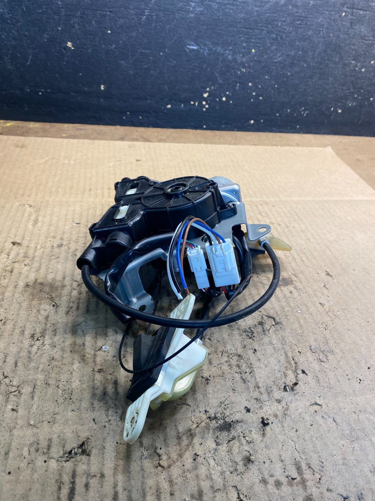 2011 to 2017 Nissan Quest Rear Left Side Power Sliding Door Motor Wire z4791 DG2