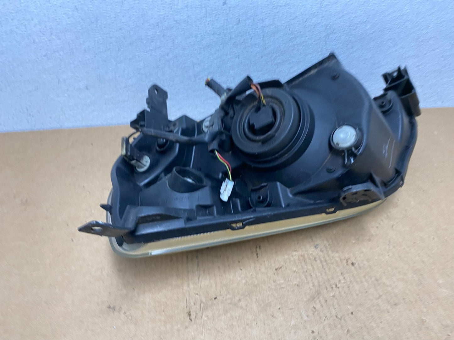 2003 2004 2005 Honda Pilot Right Passenger RH Side Halogen Headlight AC1798 DW4