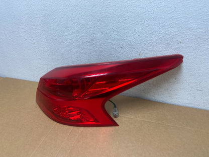 2011 - 2014 Nissan Murano Convertible Right Passenger Side Tail Light ad5274 DG1