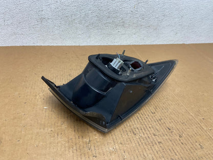 2004 2005 Mazda 3 Right Passenger RH Side Tail Light AE0347 LK5