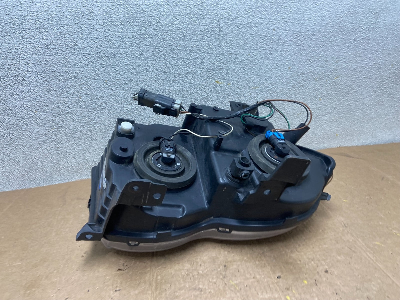 2008-2010 Jeep Grand Cherokee Left LH Driver Side Halogen Headlight AA2593 GD4