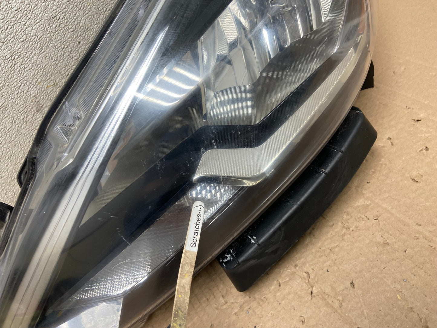 2016 2017 2018 Nissan Sentra Front Left Driver LH Halogen Headlight AB2492 DW3