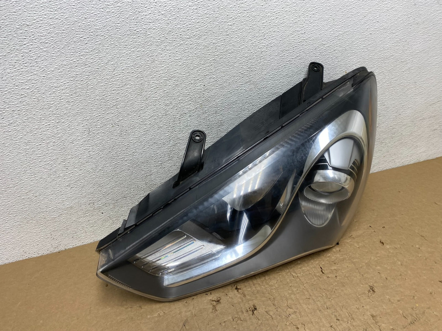 2013 - 2016 Hyundai Genesis Coupe Left Driver LH Halogen Headlight AF8138 DW2