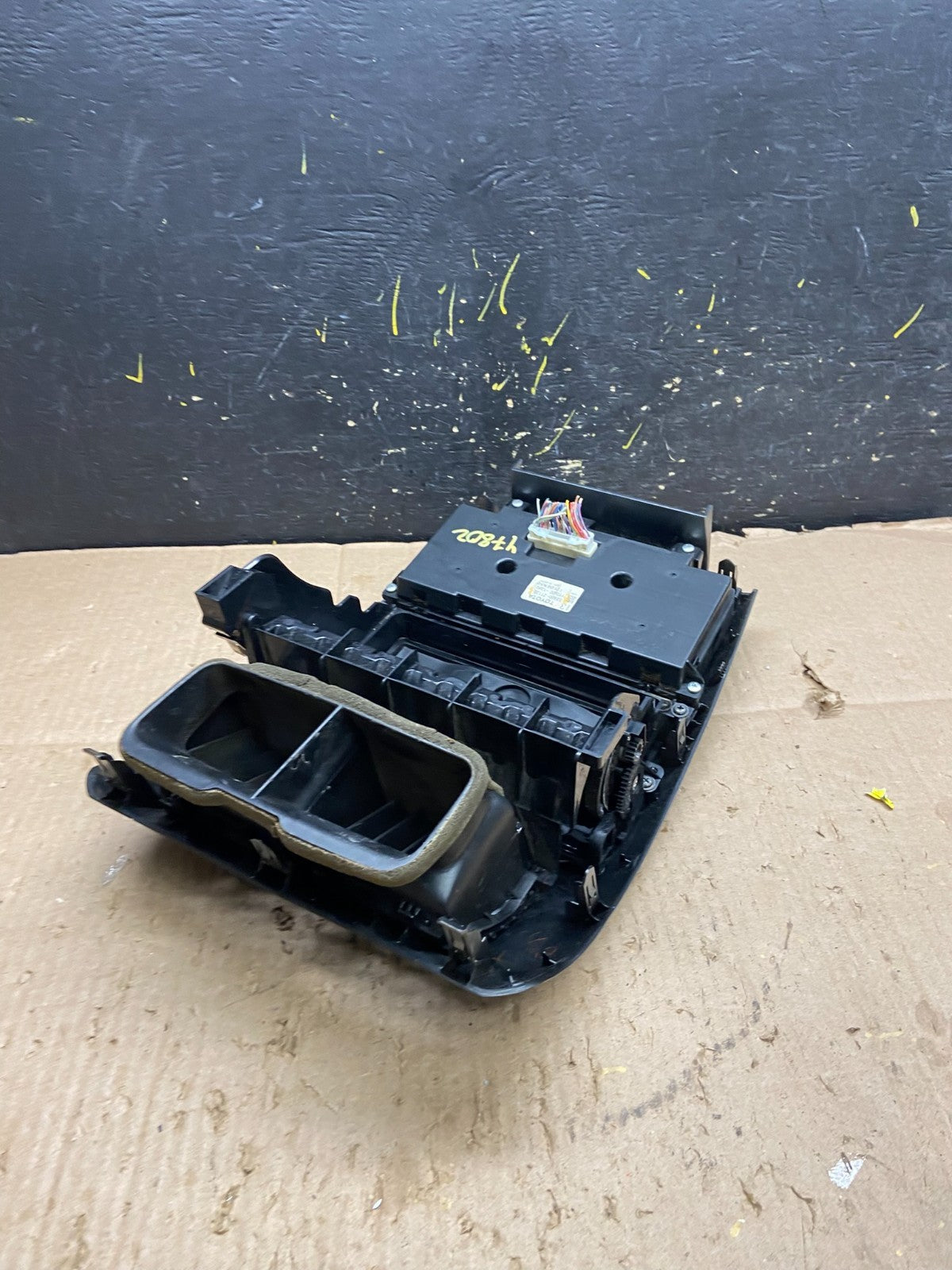 2005 - 2010 Scion TC AC Heater Climate Control Trim Bezel Dash Y7802 DG6