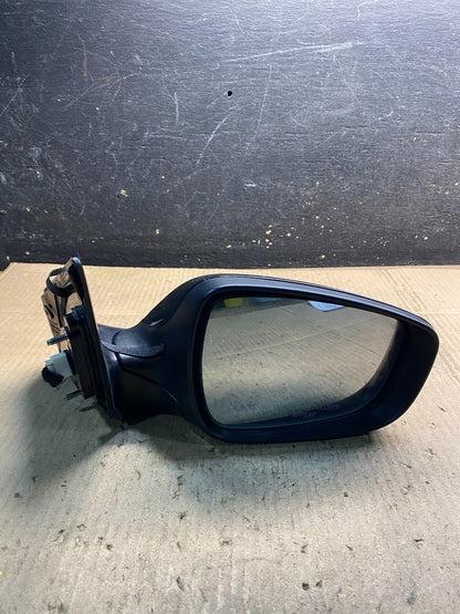 2012 2013 2014 Hyundai Elantra Right Passenger  Door Mirror Oem Z0393 MS8