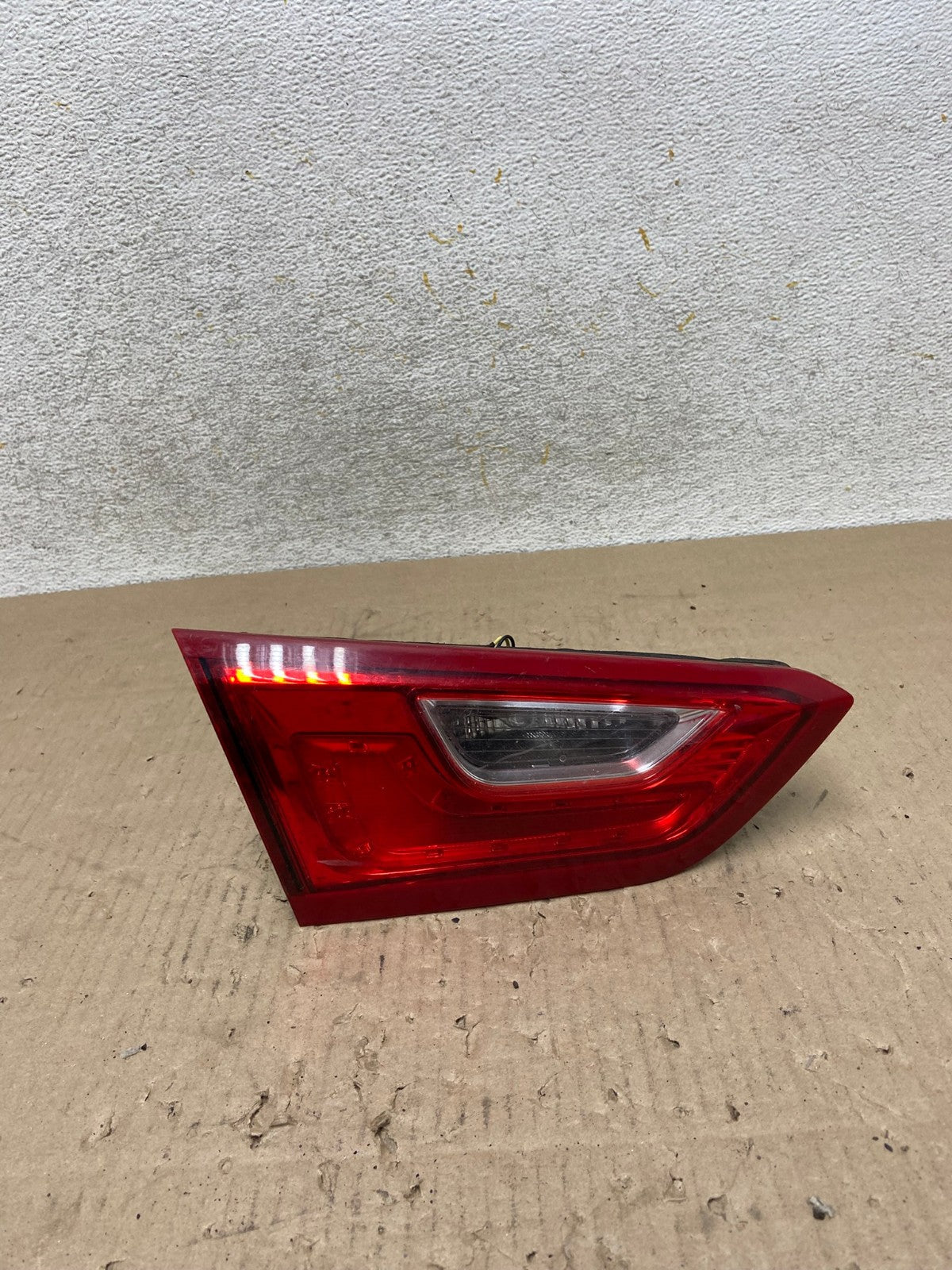 2016 - 2019 Chevrolet Malibu Left Driver LH Inner Tail Light AI2291 LK0