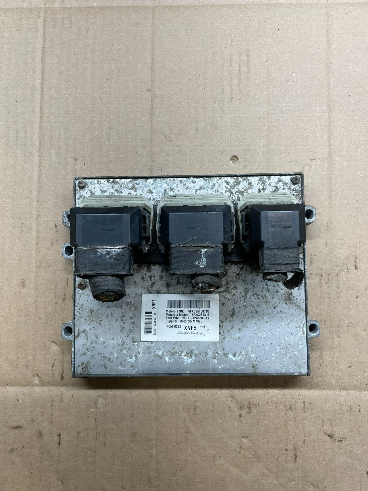 2005 Ford Expedition 5.4L Engine Control ECM 5L1A-12A650-LF R3702 DG0