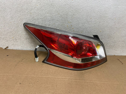 2013 2014 2015 Nissan Altima Left Driver LH Side Tail Light AH3117 DW0