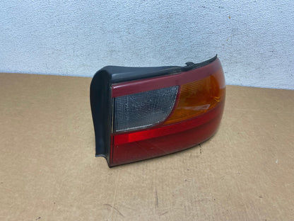 1997 to 2003 Chevrolet Malibu Passenger Right RH Side Tail Light AD5445 LK2