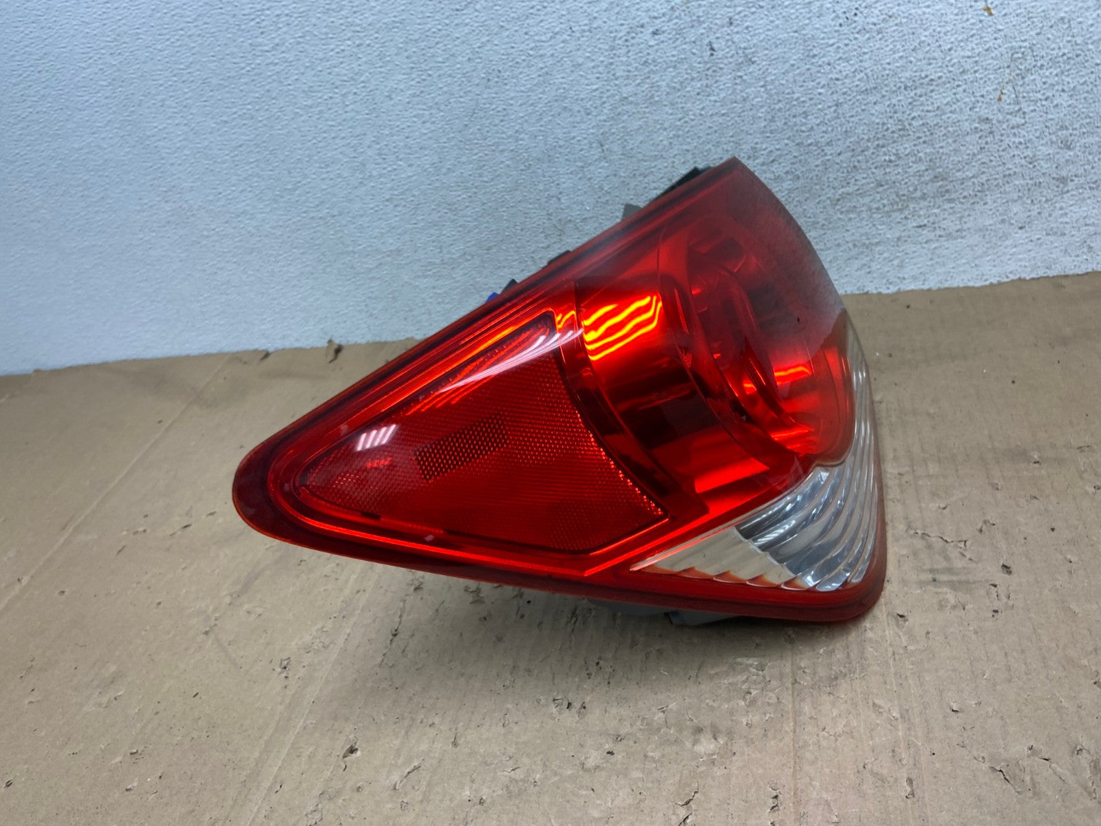 2011 2012 2013 2014 Chevrolet Cruze Left Driver LH Side Tail Light AE9350 LK2