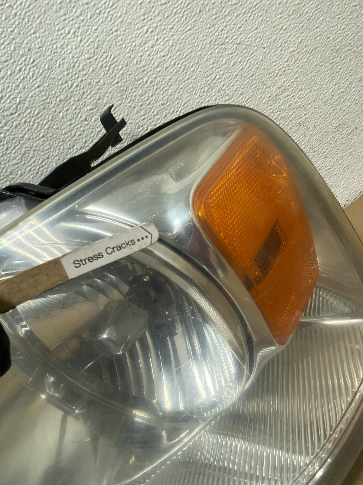 2004 to 2008 Ford F-150 F150 Left+Right Halogen Headlights AG7923 DW5