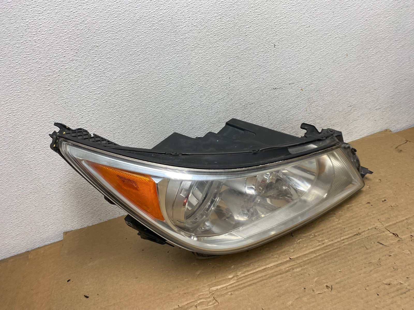 2010 to 2013 Buick Lacrosse Right Passenger Halogen Headlight AD3982 DW2