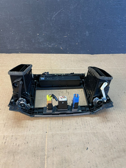2007 to 2009 Hyundai Santa Fe Center Dashboard Radio Bezel Trim ac5189 DG6