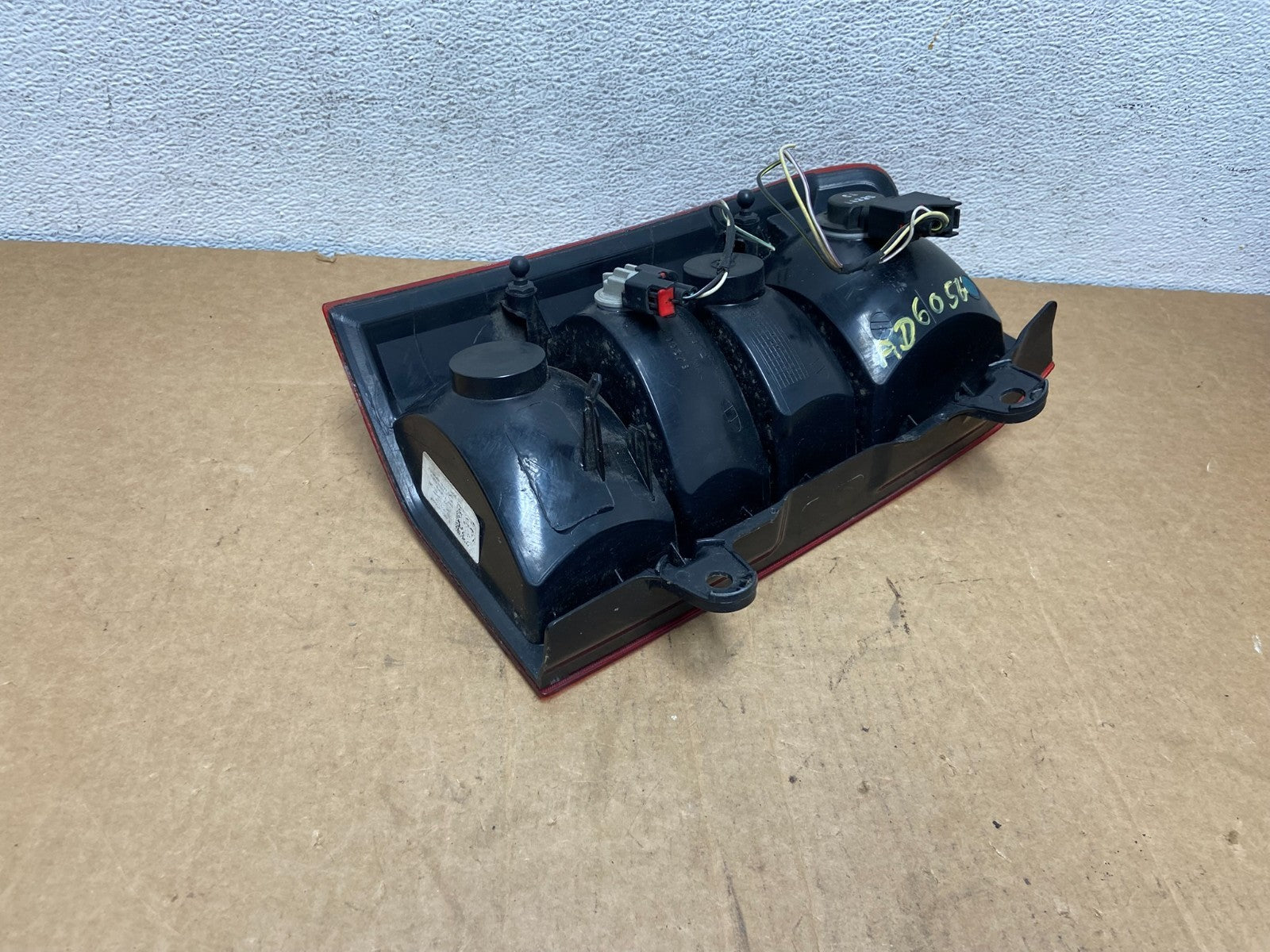 2008-2016 Jeep Patriot Right Passenger Rh Side Tail Light AD6056 DW3