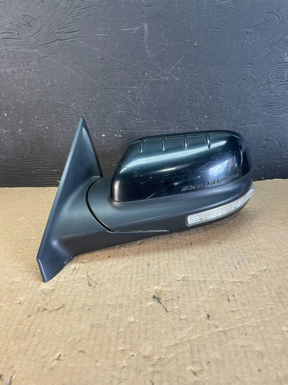 2011-2015 Ford Explorer Left Driver View Turn Signal Mirror AF5399 DW0