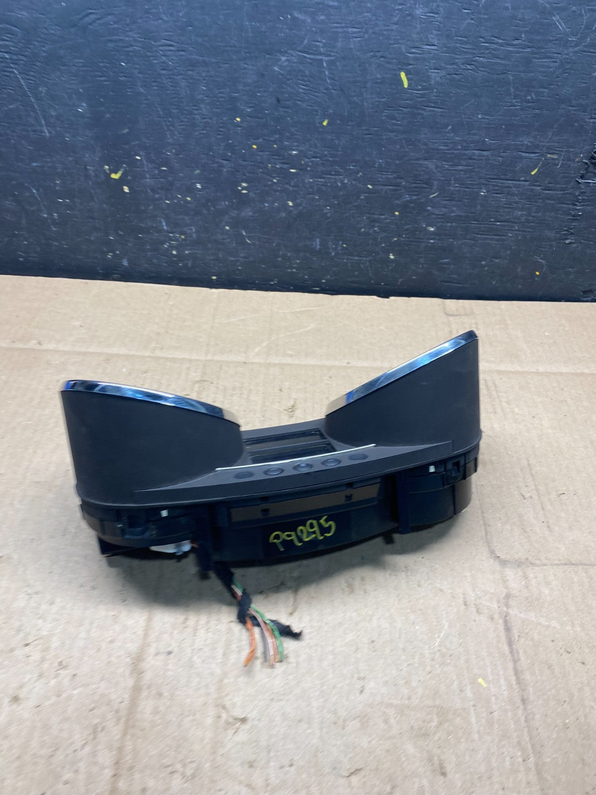 2006 to 2012 Mercedes R350 Speedometer Instrument Cluster Gauge P9295 DG3