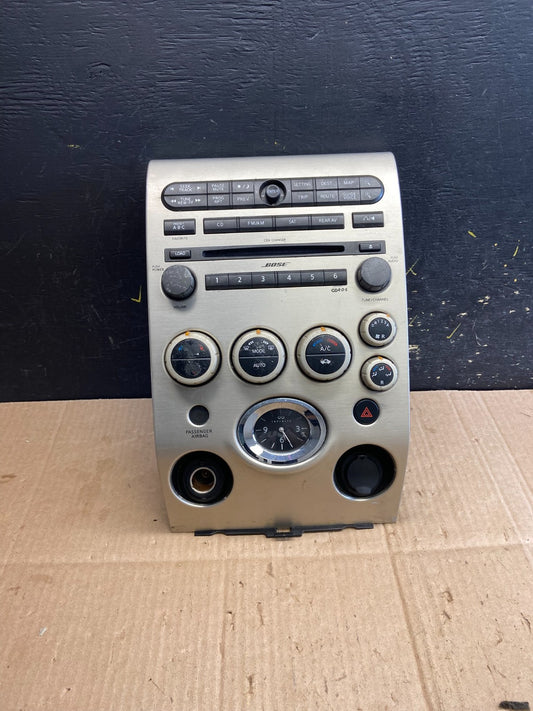 2004 to 2007 Infiniti QX56 Radio Player Climate Control Panel Bezel AA8085  DG0