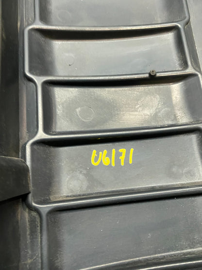 2007 to 2012 GMC Acadia 3.6L VVT Engine Cover Shield u6171 DG9
