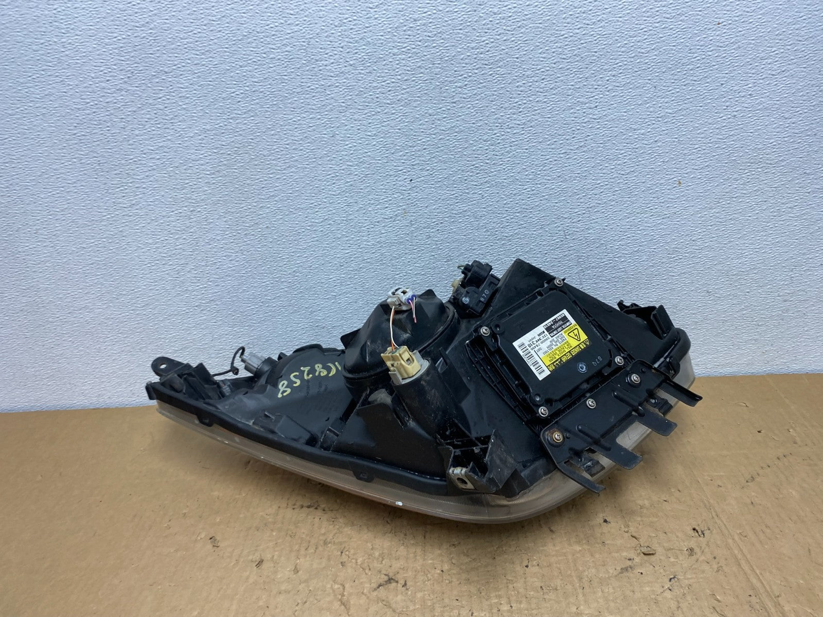 2006-2009 Toyota Prius Left Driver LH Side Blue Headlight Xenon Hid AC8258 DW7