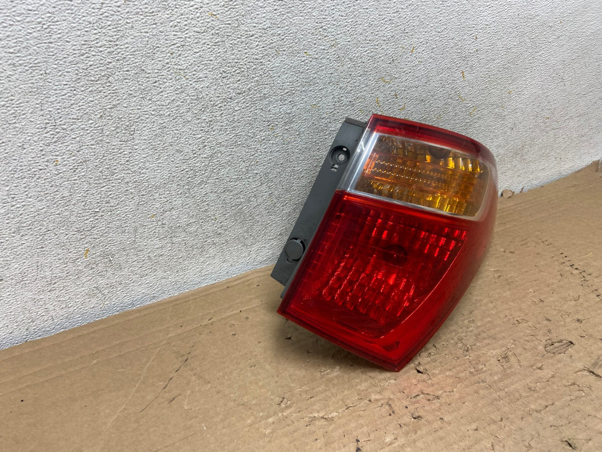 2007 to 2012 Hyundai Veracruz Tail Light Right Passenger RH AH9190 LK1