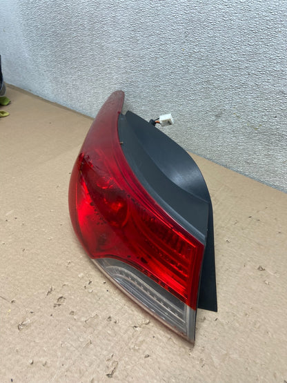 2011 2012 2013 Hyundai Elantra Sedan Left Driver Side Tail Light AB2457 LK1