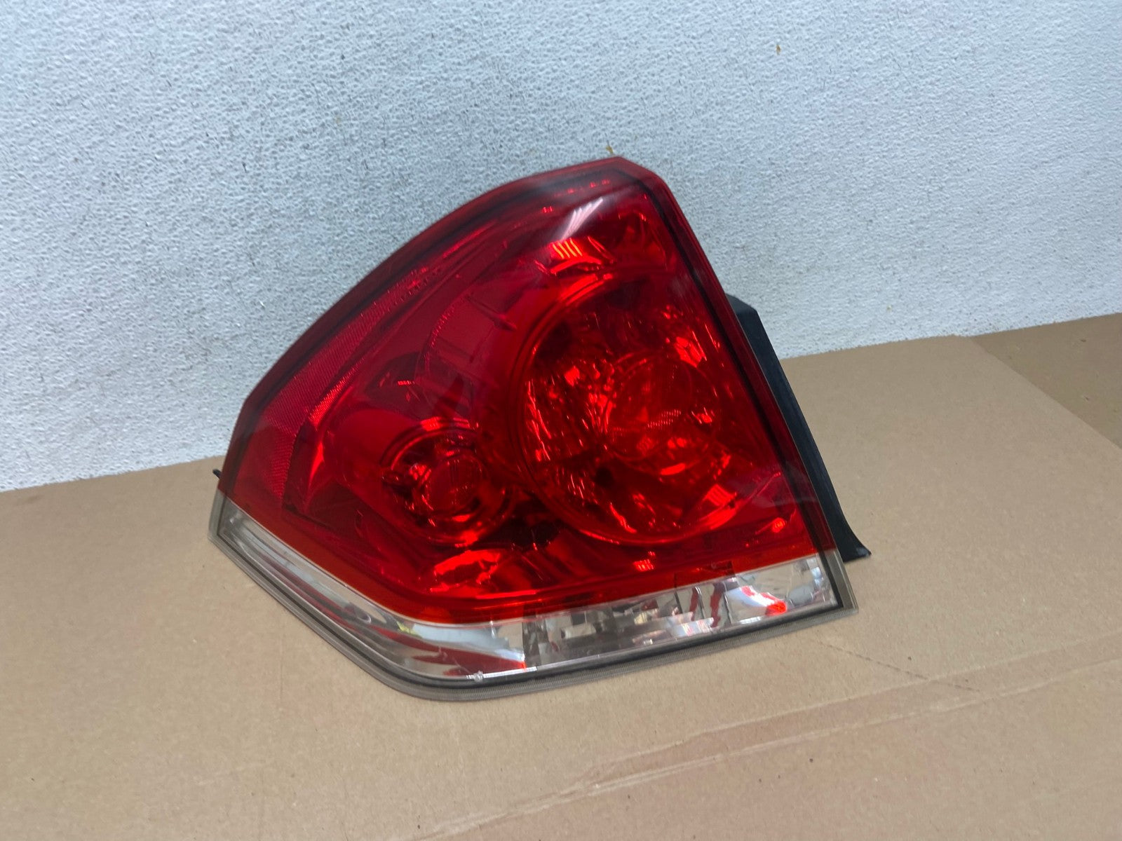 2006 to 2012 Chevrolet Impala Left Driver Lh Side Tail Light DPEO AF4314 LK0