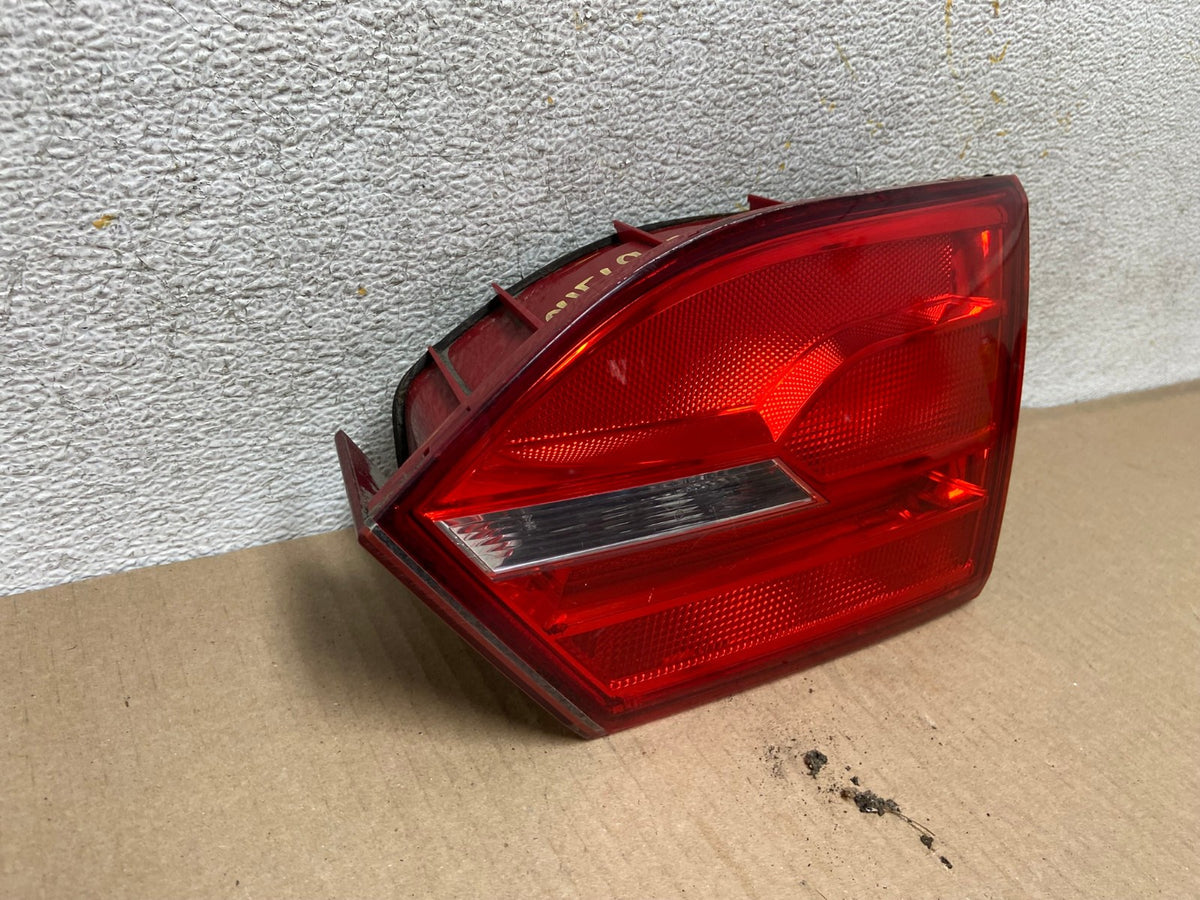 2011-2014 Volkswagen Jetta Right RH Inner Trunk Tail Light AH5695 LK1