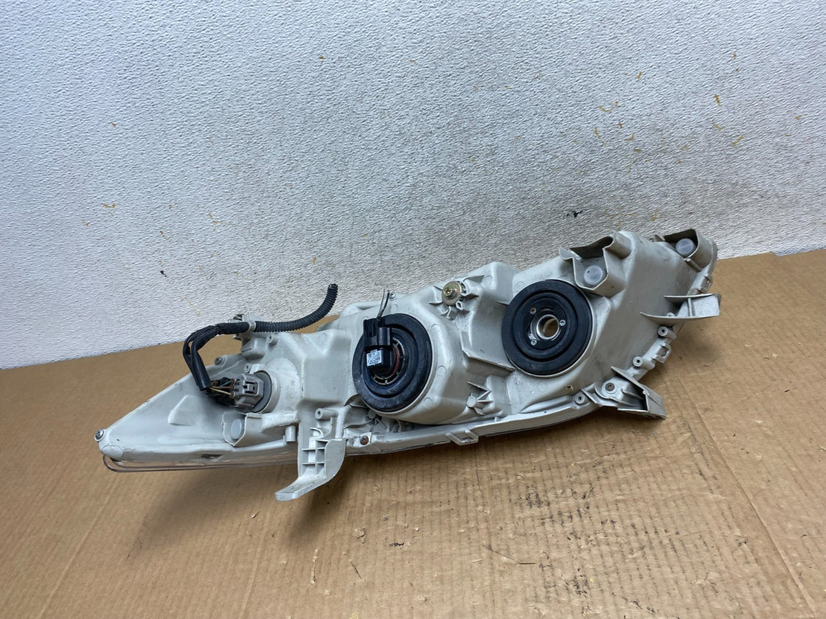2007 - 2009 Toyota Camry Halogen Right Passenger Headlight AI6618 DW5