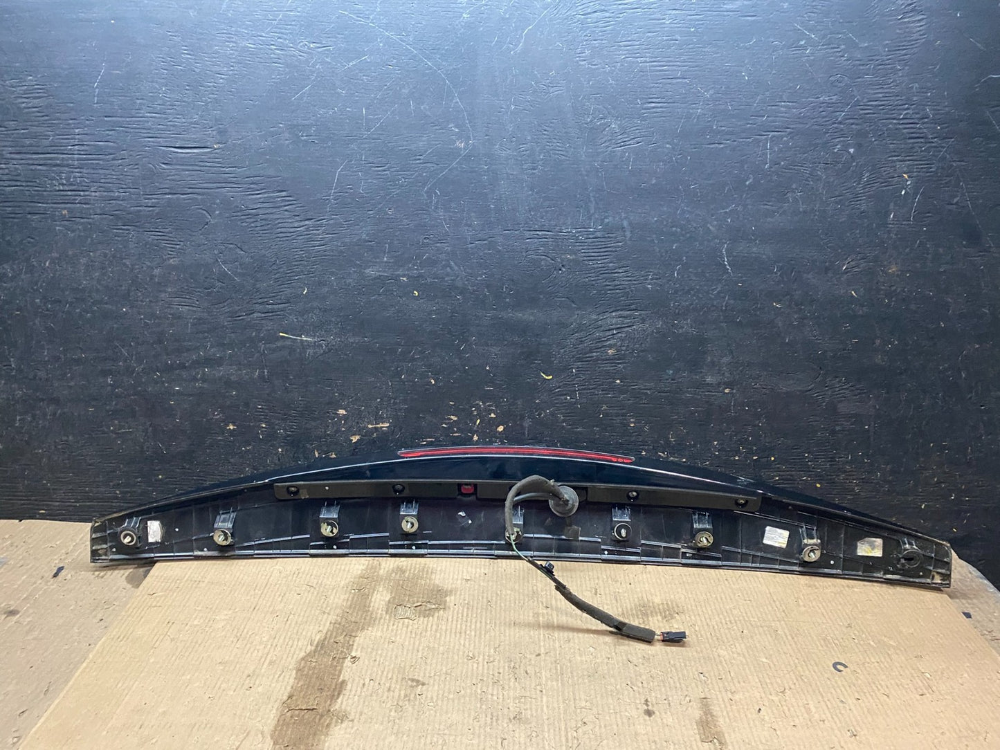 2012 to 2017 Hyundai Veloster Trunk L3rd Brake Light Spoiler X3497 DG8