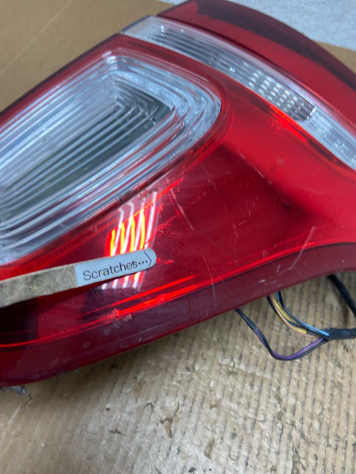 2011-2015 Ford Explorer Police Package Right Passenger Side Tail light AE1500 LK3