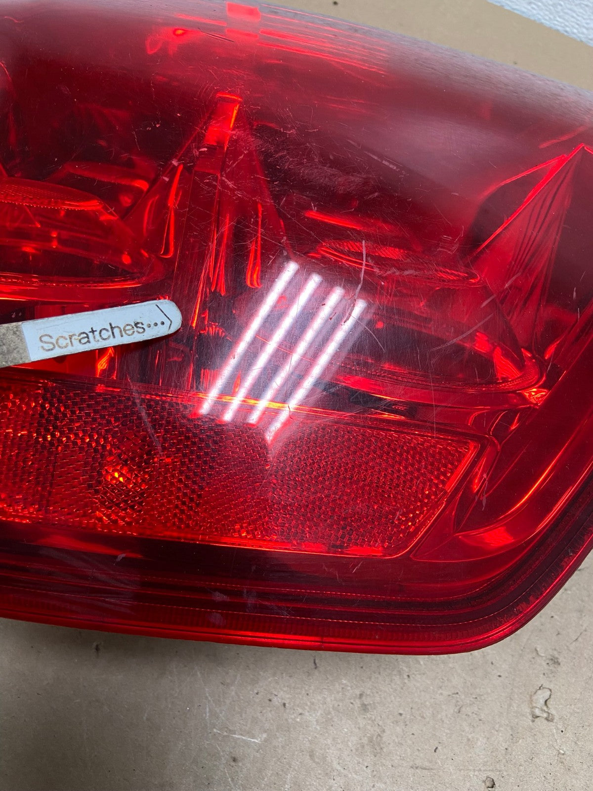 2003 2004 2005 Honda Pilot Left Driver LH Side Tail Light AG4189 LK3