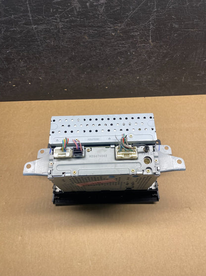 2004 to 2010 Toyota Sienna AM FM CD WMA Mp3 Radio Receiver AG7345 DG6