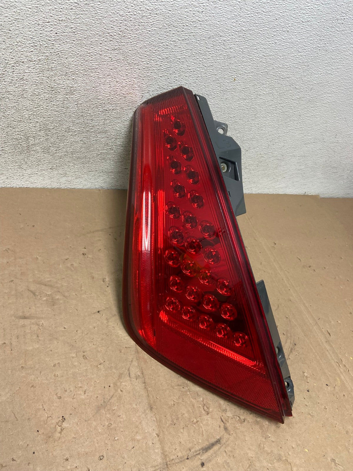 2006 2007 Nissan Murano Left Driver LH Side Tail Light AG5324 LK0