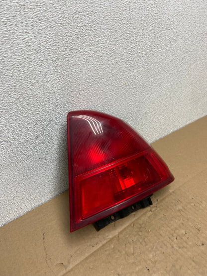 2001 2002 Honda Civic Sedan Right Passenger Rh Side Tail Light AB6221 LK2