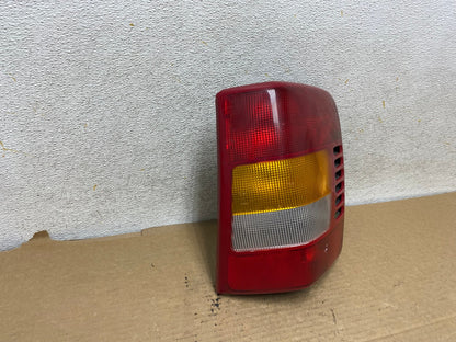 1999-2004 Jeep Grand Cherokee WJ Right Passenger Rh Tail Light AH7997 LK1