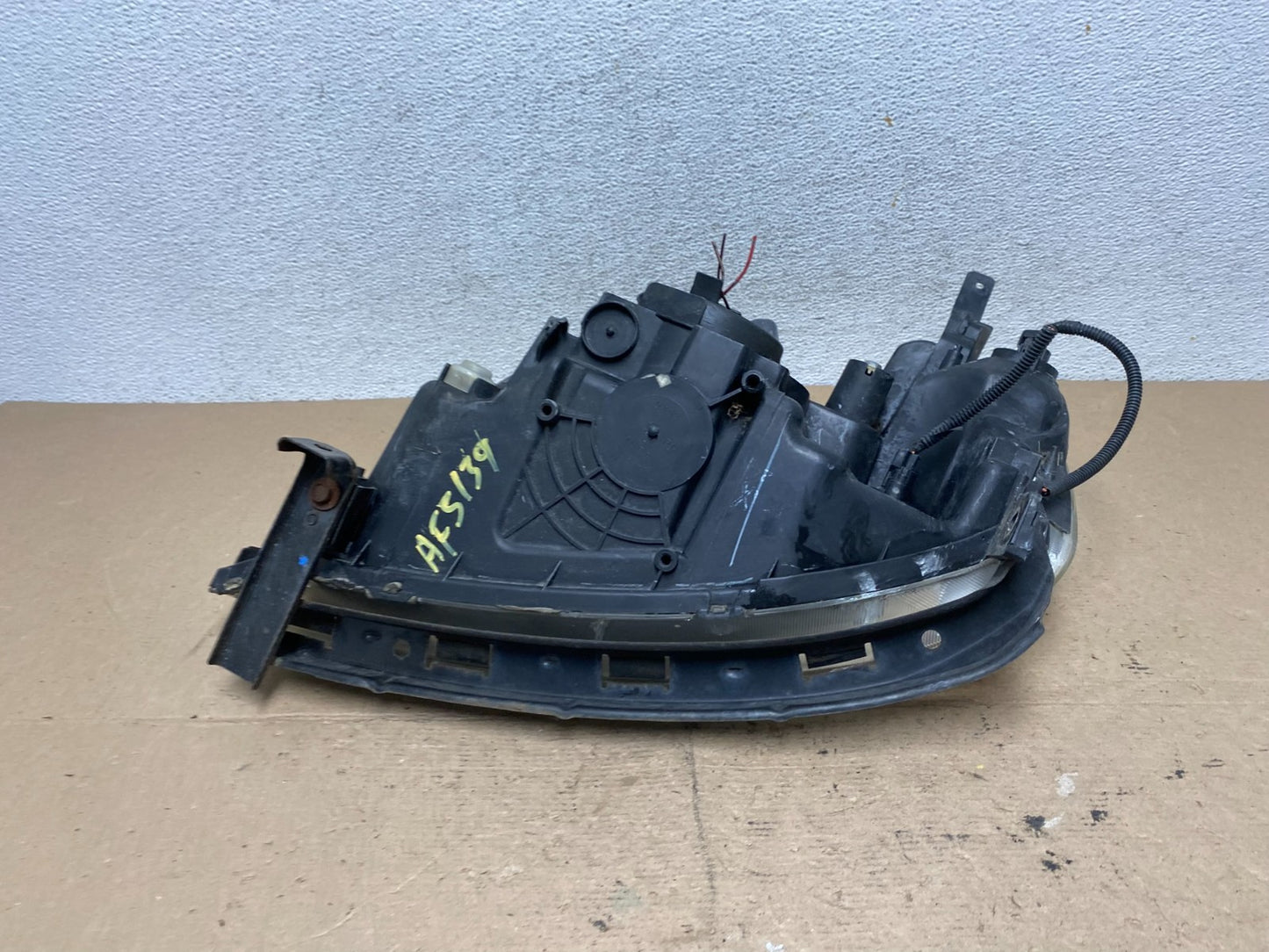 2001 - 2003 Honda Civic Coupe Headlight Halogen Right Passenger Rh AF5139 DW6