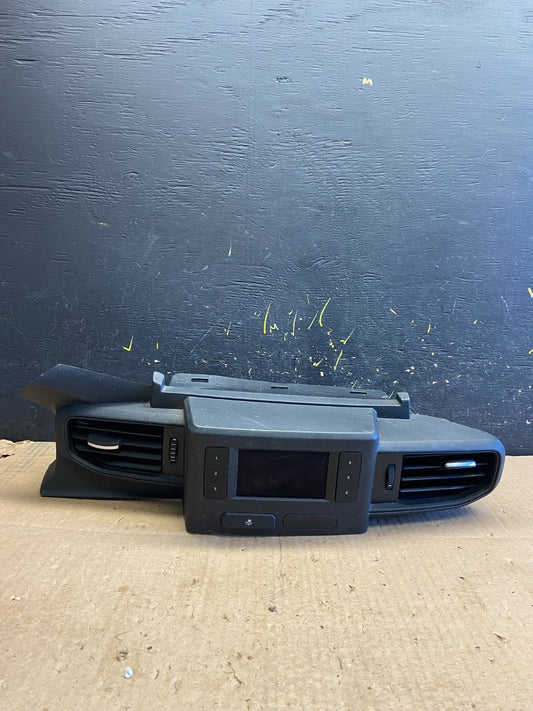 2020 to 2023 Ford Explorer Console Radio Display Screen Air Vents Z0295 DG0
