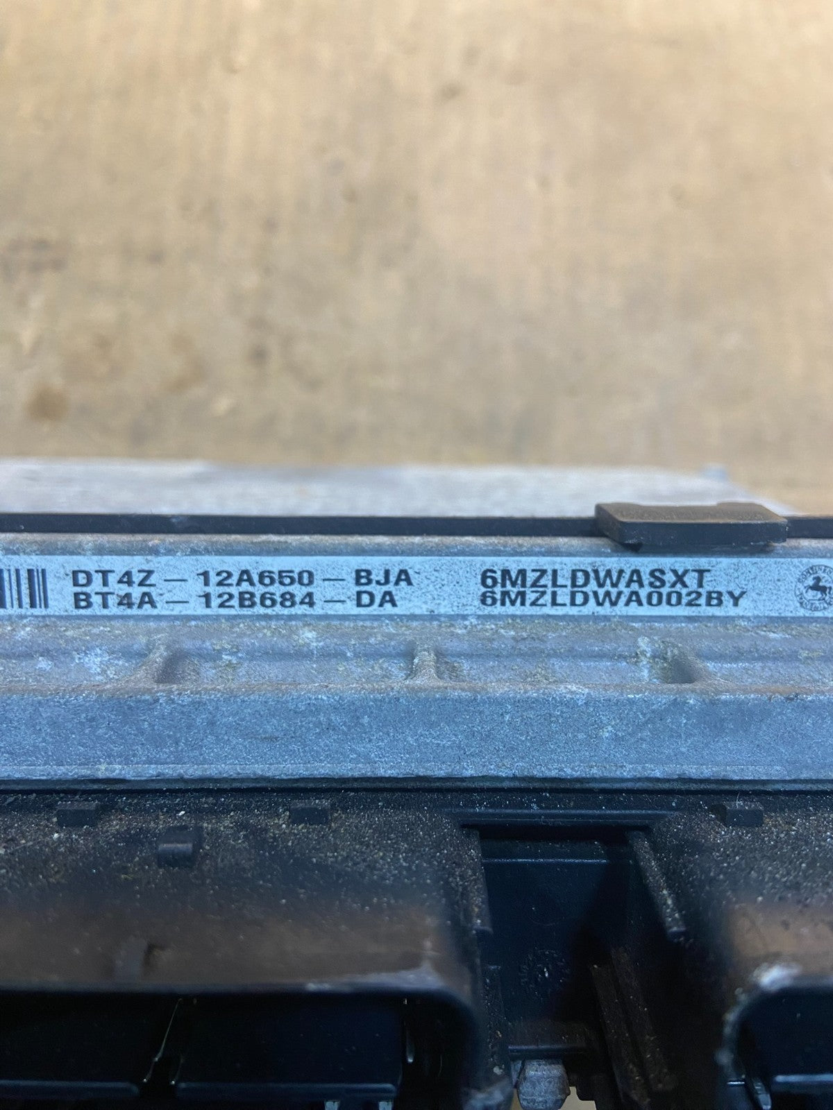 2013 2014 2015 Ford Edge Engine Control Module Unit Ecu Ecm OEM  y4072 DG4
