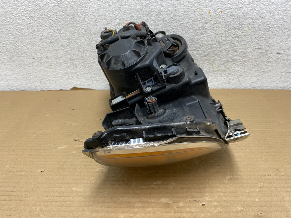 2001 to 2003 Infiniti QX4 Xenon HID Driver Left LH Side Headlight AG9334 DW9