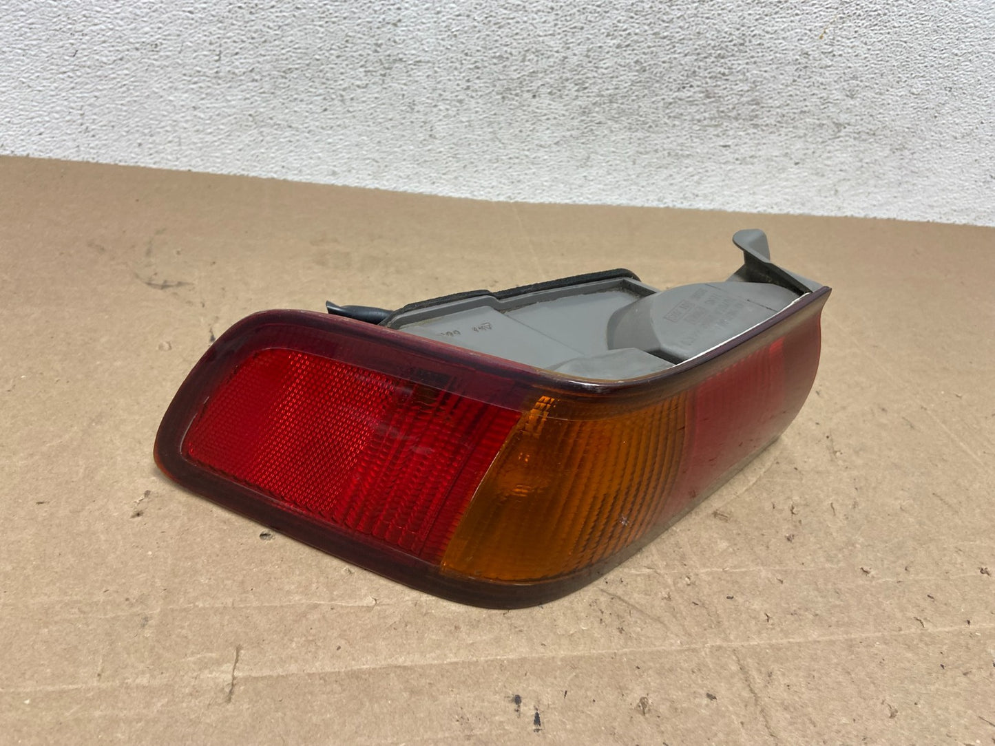 1997 1998 1999 Toyota Camry Tail Light Left Driver Lh Side AE6012 DW2