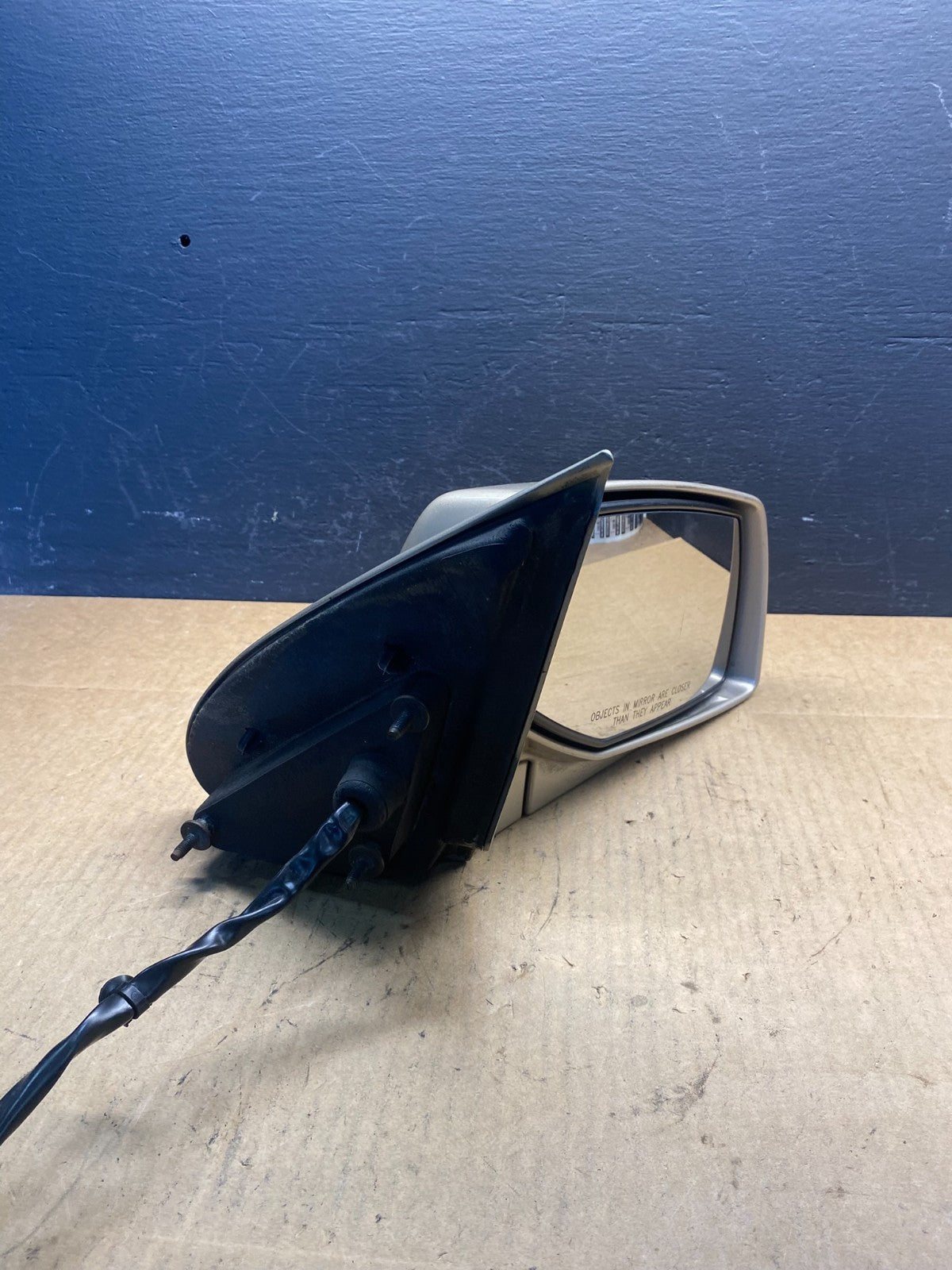 2004 to 2009 Cadillac SRX Right Passenger RH Side View Door Mirror AC4264 MS10