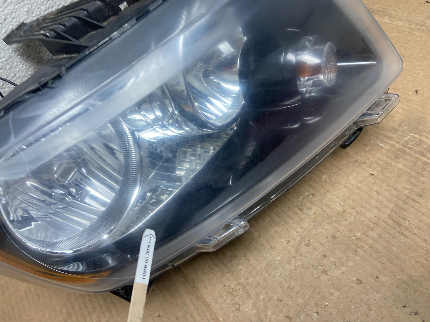 2011-2013 Jeep Grand Cherokee Right Passenger Halogen Headlight AA6230 DW4