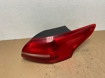 2015-2018 Ford Focus Sedan Tail Light Right Side Passenger Oem AB9597 LK0