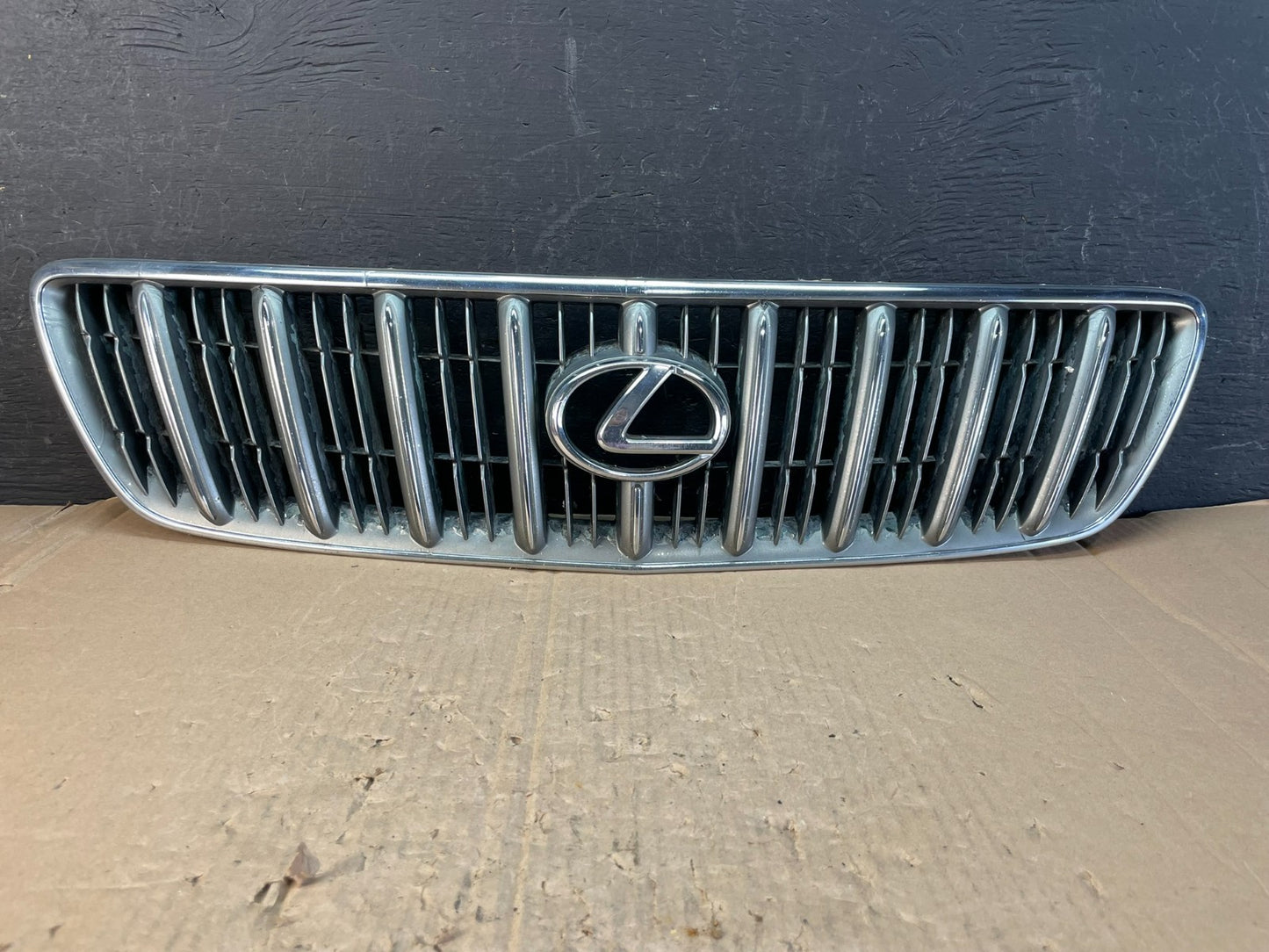 1999 to 2003 Lexus RX300 Front Upper Grill Grille AD8264 DG0