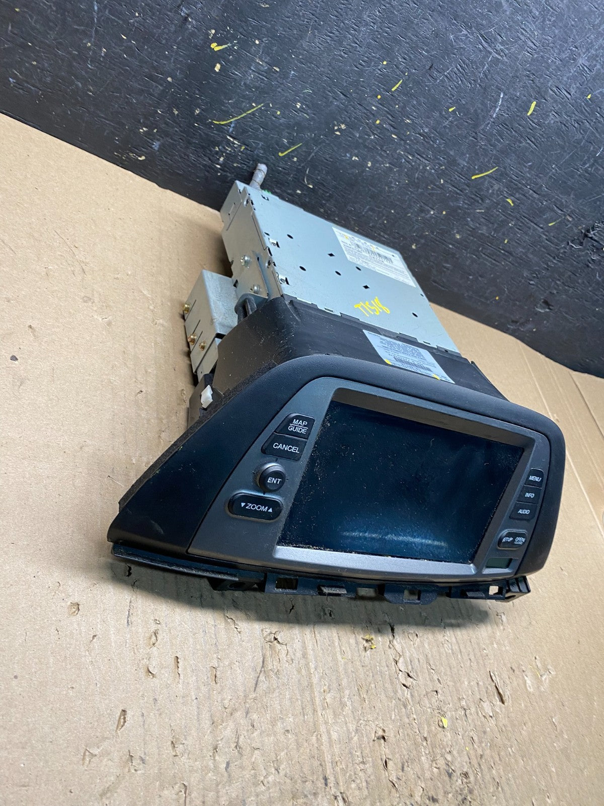 2005-2006 Honda Odyssey Information Display Screen 39810-SHJ-A010-M1 T1518 DG2